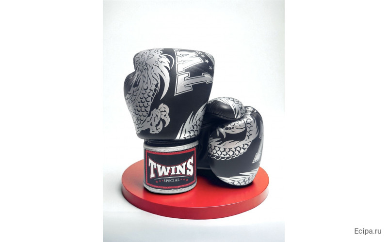 Боксерские перчатки TWINS Special FBGVL3-49 black-silver 10 oz